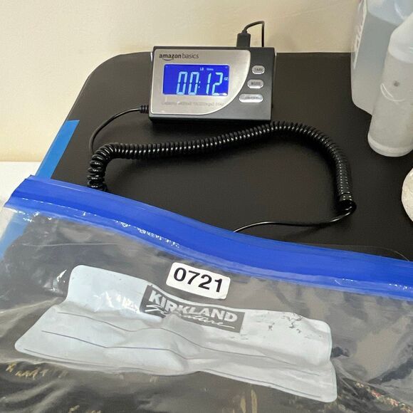 Vintage 80s SUSAN BRISTOL Sweater Vest Women's Small Black Red Floral Wool 90s - Picture 12 of 12